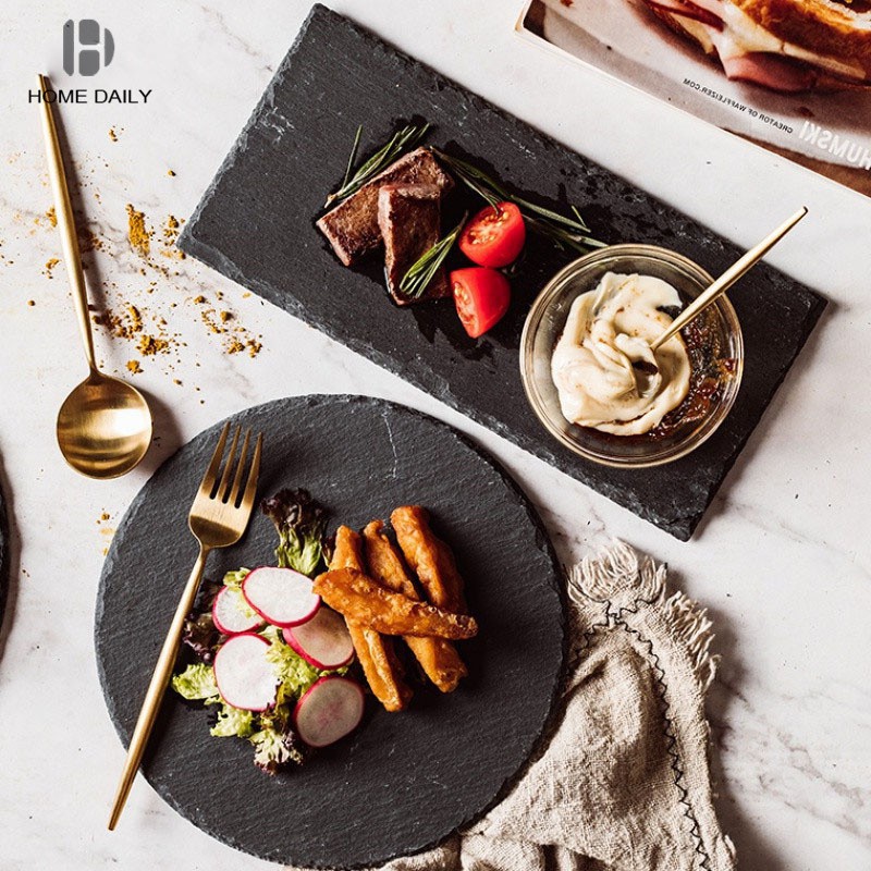Khay trưng bày món sushi/thịt bò bằng đá phiến tự nhiên màu đen dùng trong nhà hàng
