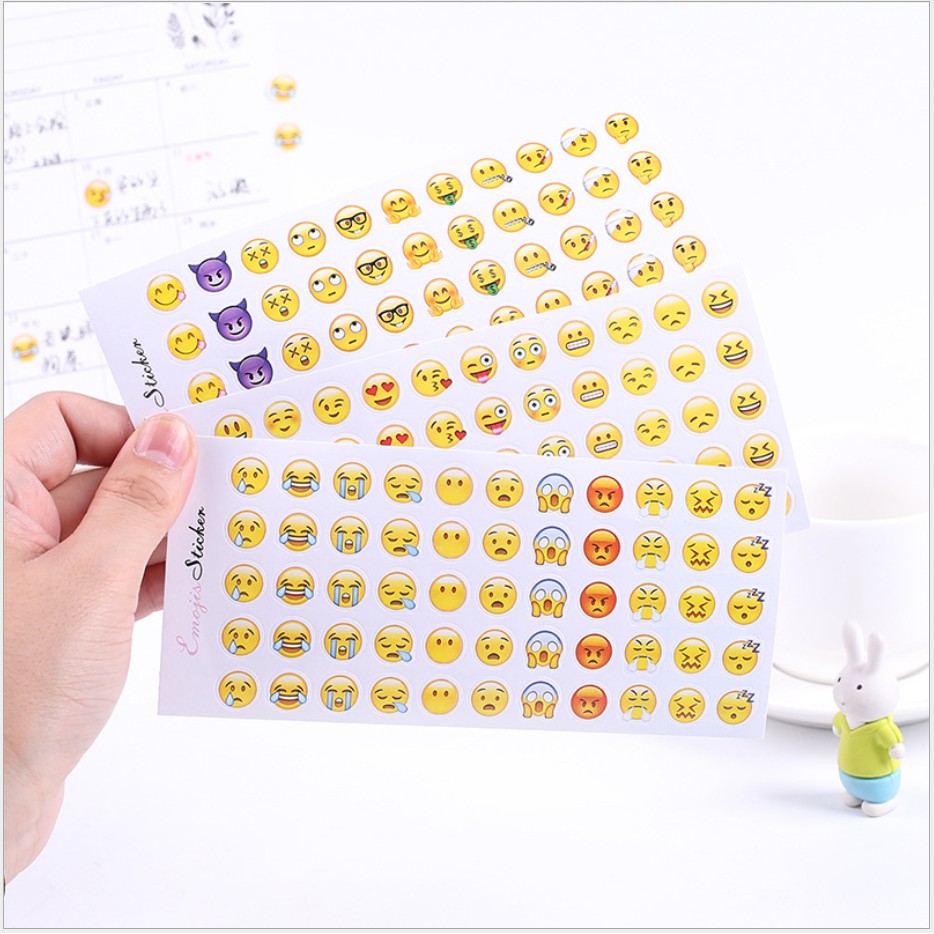 Set 12 tấm sticker mẫu mặt cười emoji màu vàng