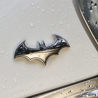 Logo BATMAN 3D Chữ Nổi Kim Loại Trang Trí Ô Tô Xe Hơi