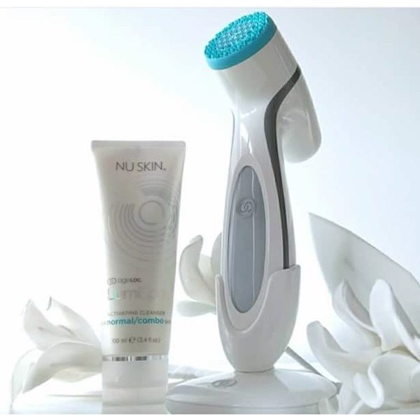 [đầy đủ phiếu bảo hành hoá đơn chính hãng Nu Skin] máy rửa mặt cao cấp ageLOC LumiSpa Nuskin tặng bờm