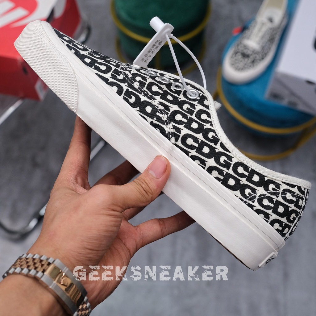 [GeekSneaker] Giày Vans CDG ' Comme des Garçons x OG Authentic LX 'CDG Print Blanc De Blan ''