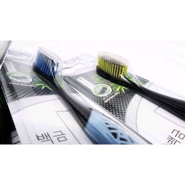 Bàn chải than tre hàn quốc lông siêu mềm mã 670