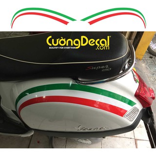 Decal cờ Ý Vespa GTS viền cạnh