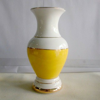 bình hoa thờ cúng bàn thờ gốm sứ vàng