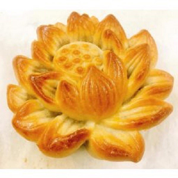 KHUÔN BÁNH TRUNG THU LÒ XO 150 GRAM HÌNH HOA SEN