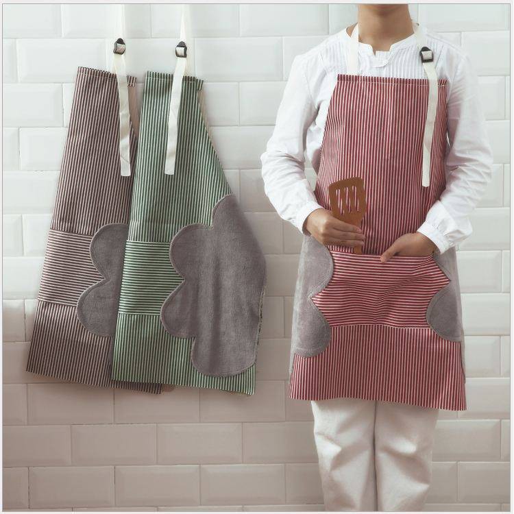 Tạp dề kẻ nhà bếp hoa có khăn lau tay bên hông, tạp dề chống thấm nước hàng đẹp cao cấp Chất liệu poli không thấm nước