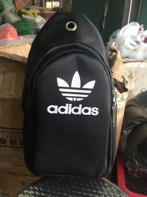 Túi đeo chéo nam
