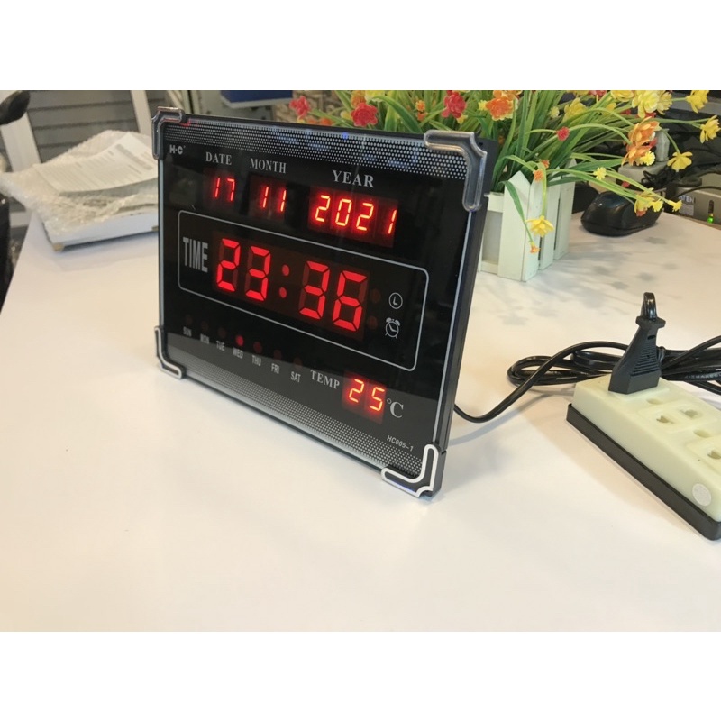 Đồng hồ led lịch vạn niên cao cấp treo tường - Có âm báo giờ tròn