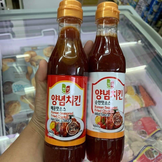 Sốt ướp gà Chungwoo Hàn Quốc chai 440gr