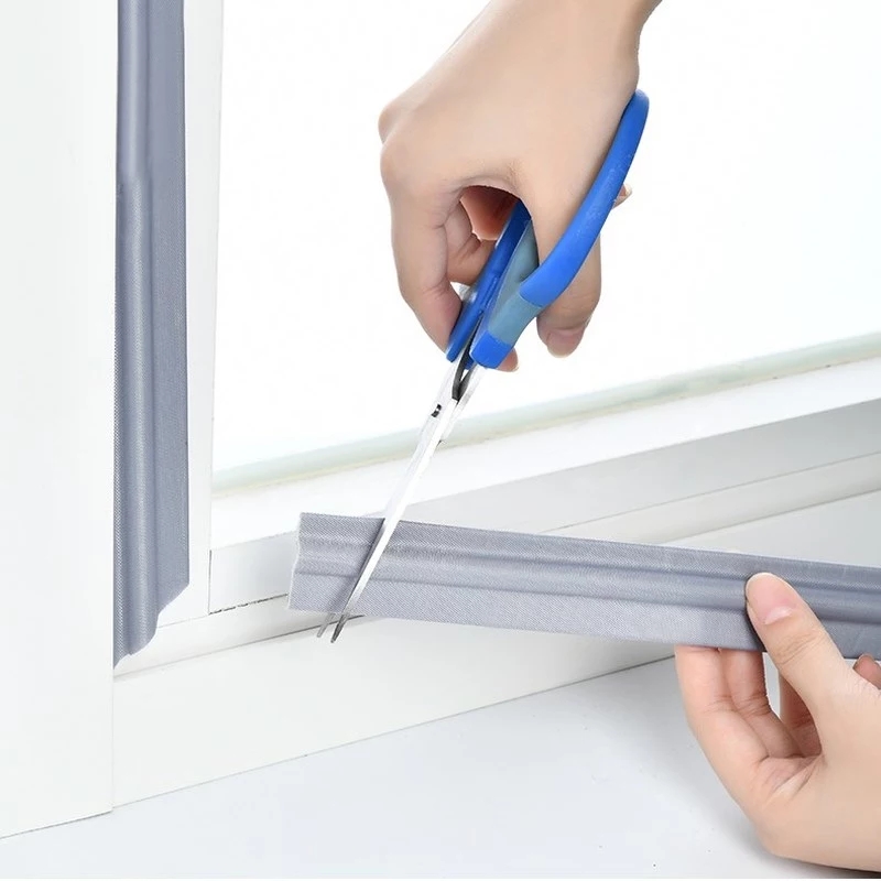 Cuộn băng keo xốp PU 2m dán khe hở cửa sổ chống gió chống bụi đa năng