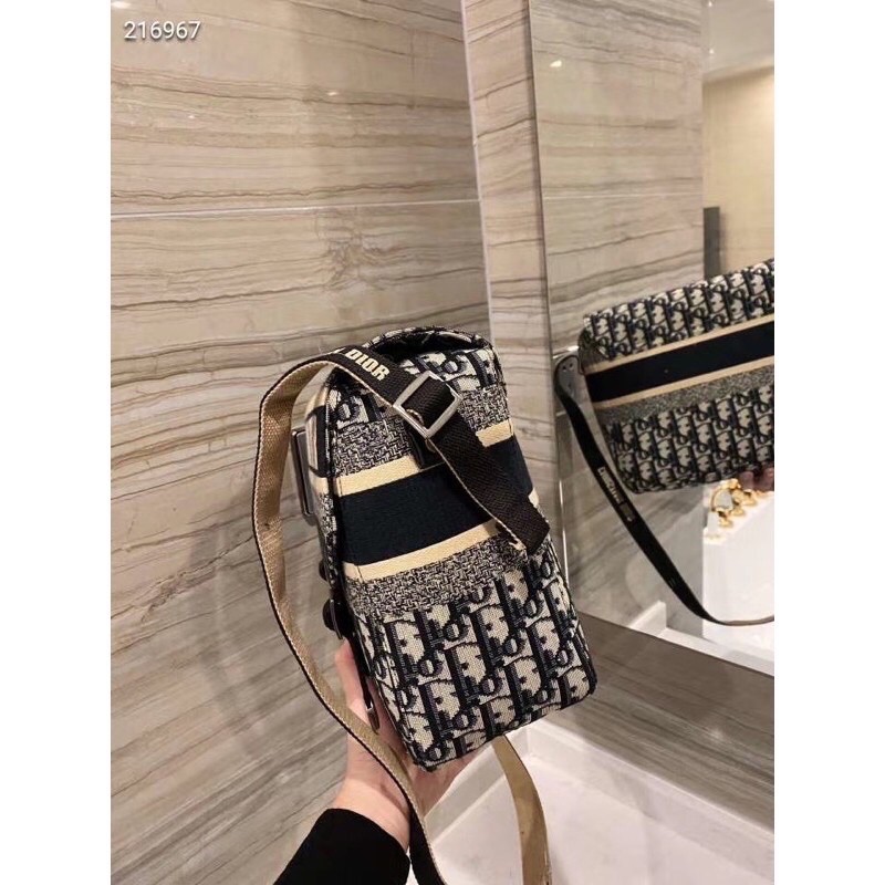 Túi đeo chéo DI.OR cao cấp