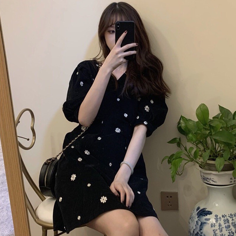Đầm hoa cổ v - Y HÌNH 100%