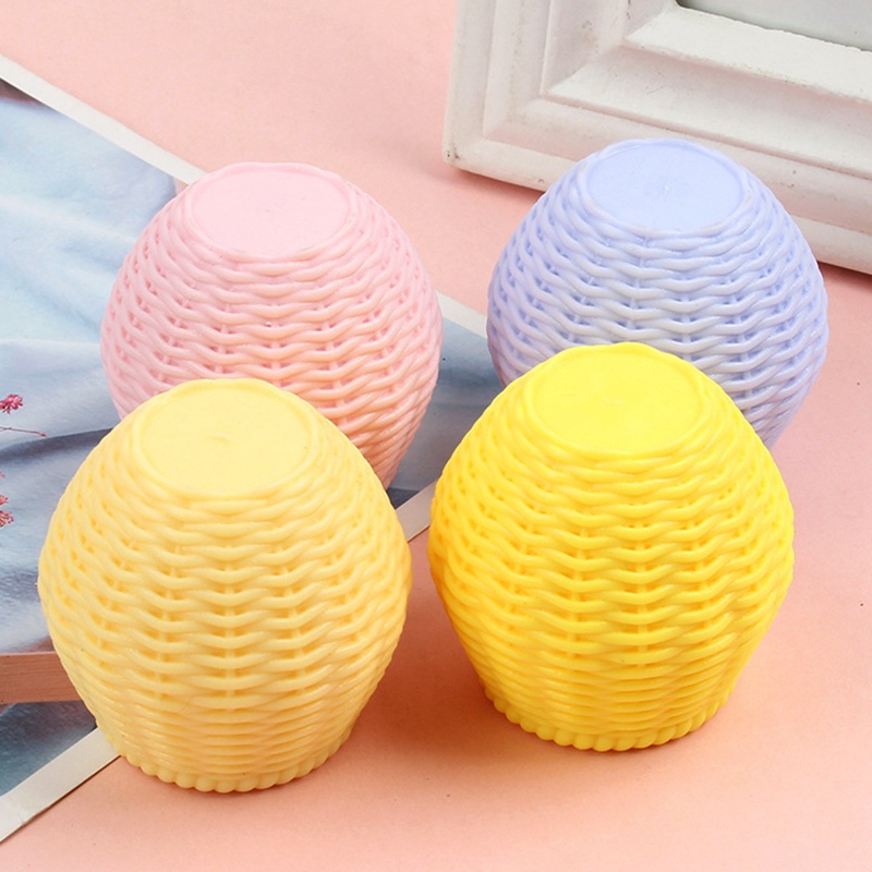 Đồ Chơi Squishy Hình Gà Con Màu Sắc Ngẫu Nhiên