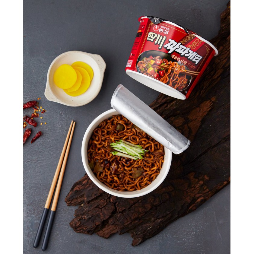 [NONGSHIM] MỲ CHAPAGETTI SACHUN CAY BÁT 115G - [농심] 사천짜파케티 큰사발 115G