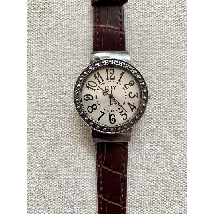 Đồng hồ Si Nhật - Nữ - LeLy/ Kiểu dáng vintage
