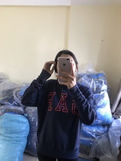 Áo sweater hãng GAP
