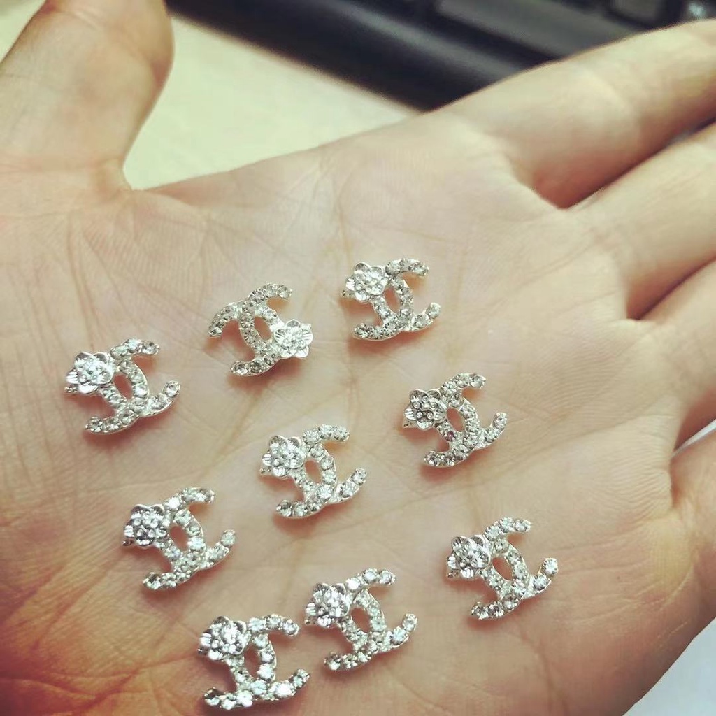 charm thương hiệu trang trí nail