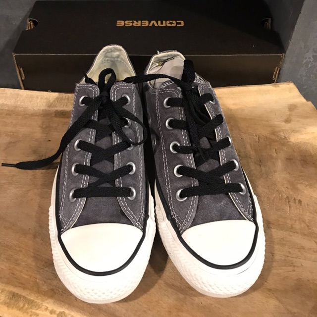 Giày sneakers converse size 37 full box ( real/2hand) ( có bảo hành)