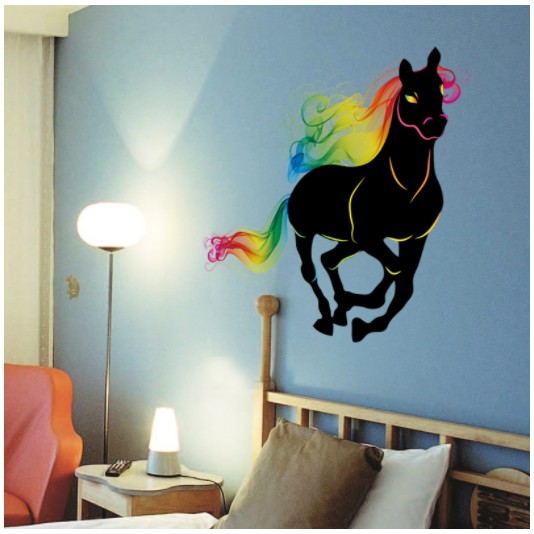 Decal trang  trí tường Ngựa đen sắc màu