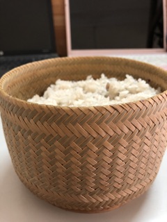 Ếp Khẩu - Đựng xôi Dân tộc Thái Sơn La