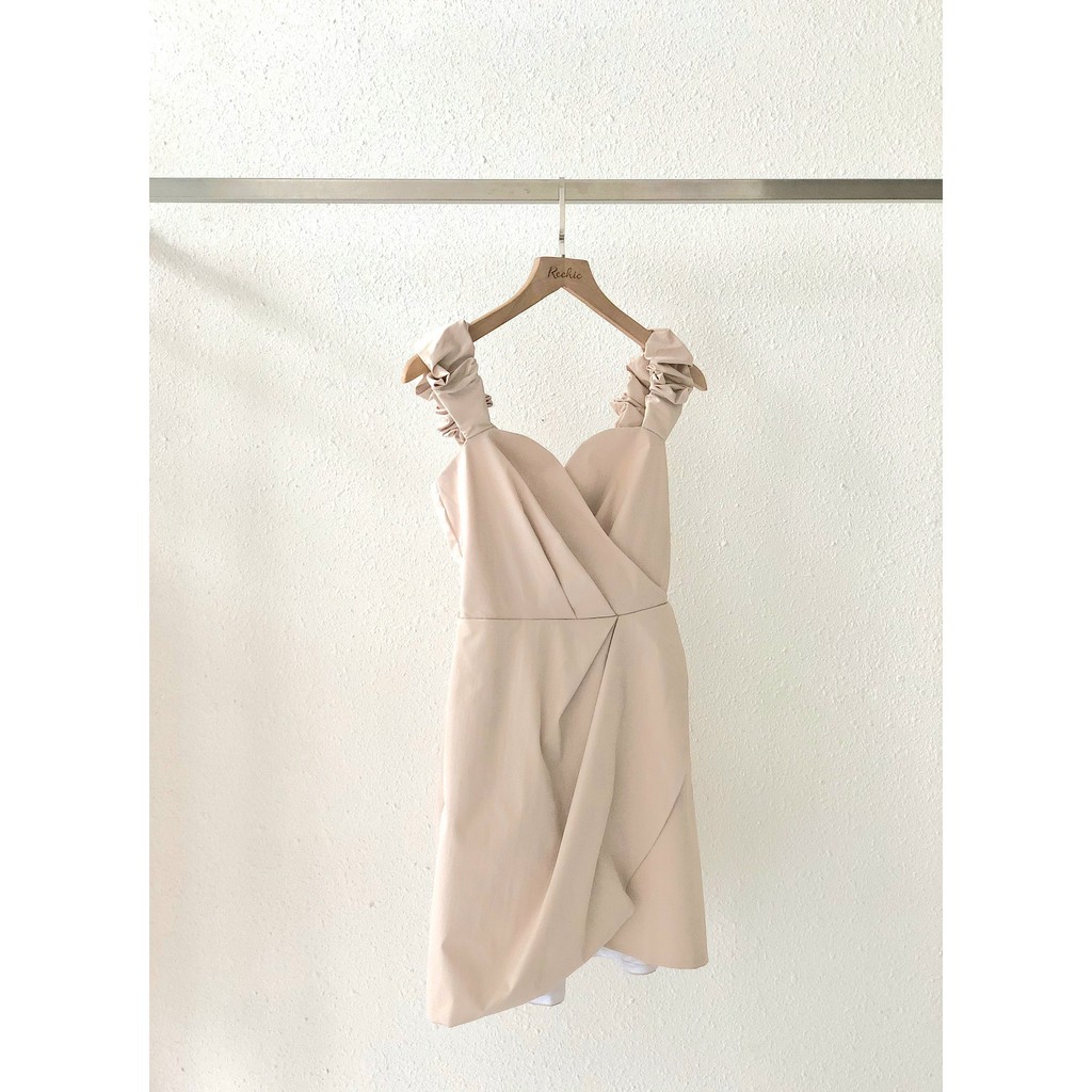 Đầm hai dây kiểu RECHIC vạt chéo Bailey màu beige | BigBuy360 - bigbuy360.vn