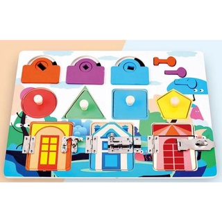 Bảng gỗ busy board rèn luyện kỹ năng montessori cho bé
