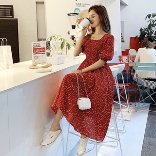 Đầm bi xanh rối cổ U (kèm hình thật)