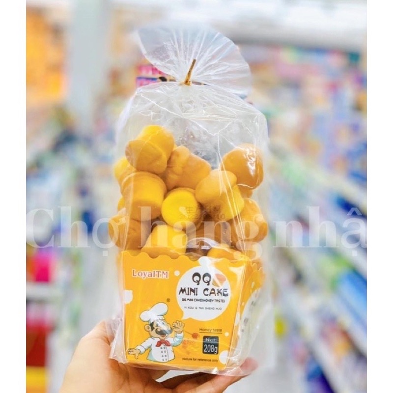 BÁNH BÔNG LAN VIÊN SÁP ONG MINI LOYAL TM QQ MINI CAKE 208G - bánh ăn sáng - ăn vặt