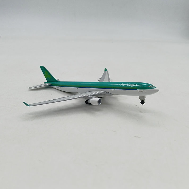 Mô Hình Máy Bay A330 13cm Bằng Hợp Kim Chất Lượng