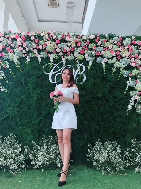 Đầm trễ vai An Lavi