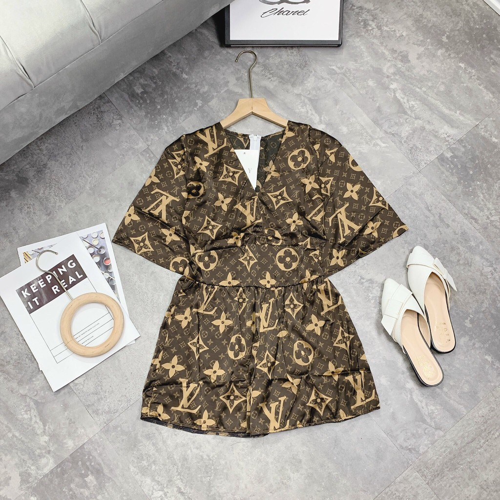 Set Jumpsuit nữ 💖NHẬP MÃ MEIAKSD GIẢM NGAY 50K💖 Jumpsuit nâu tây LV tay lửng thời trang | BigBuy360 - bigbuy360.vn