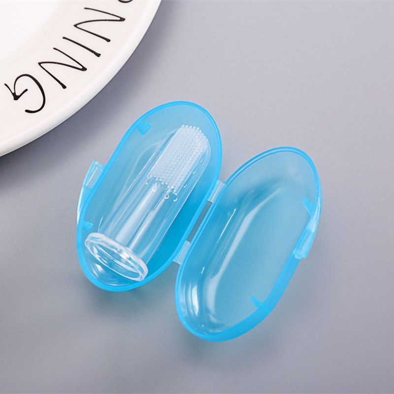 Rơ lưỡi silicon xỏ ngón có hộp đựng cho bé