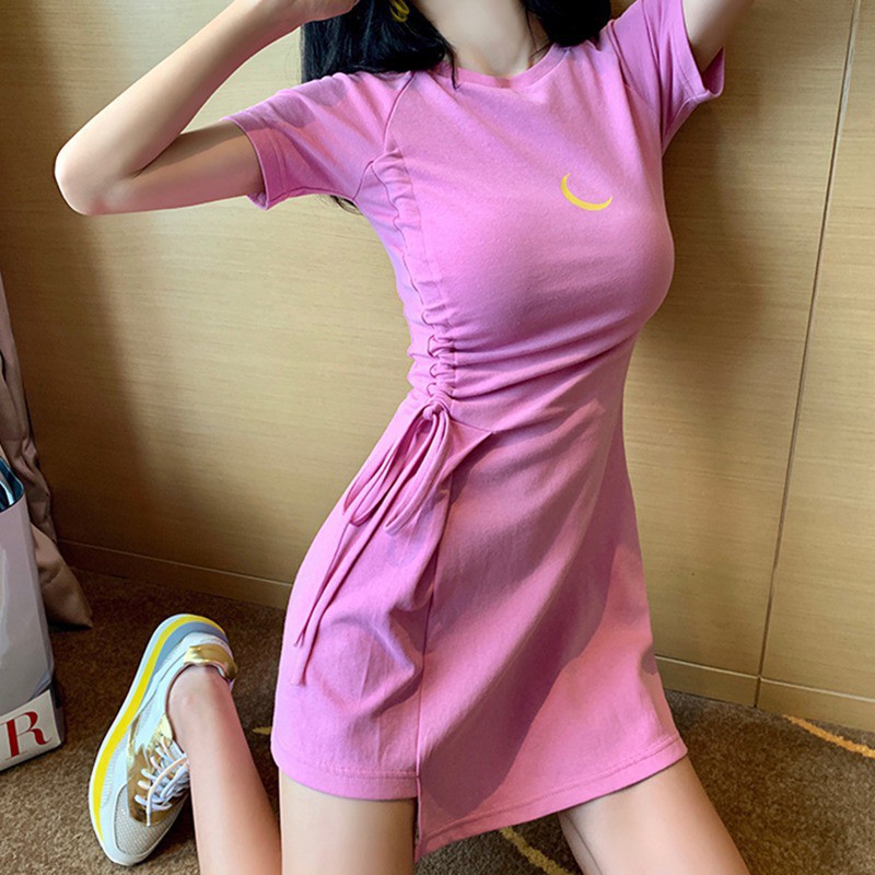 Đầm tay ngắn hoạ tiết mặt trăng độc đáo | BigBuy360 - bigbuy360.vn