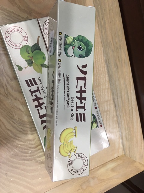 Kem đánh răng trẻ em Hàn Quốc Uchi 75g