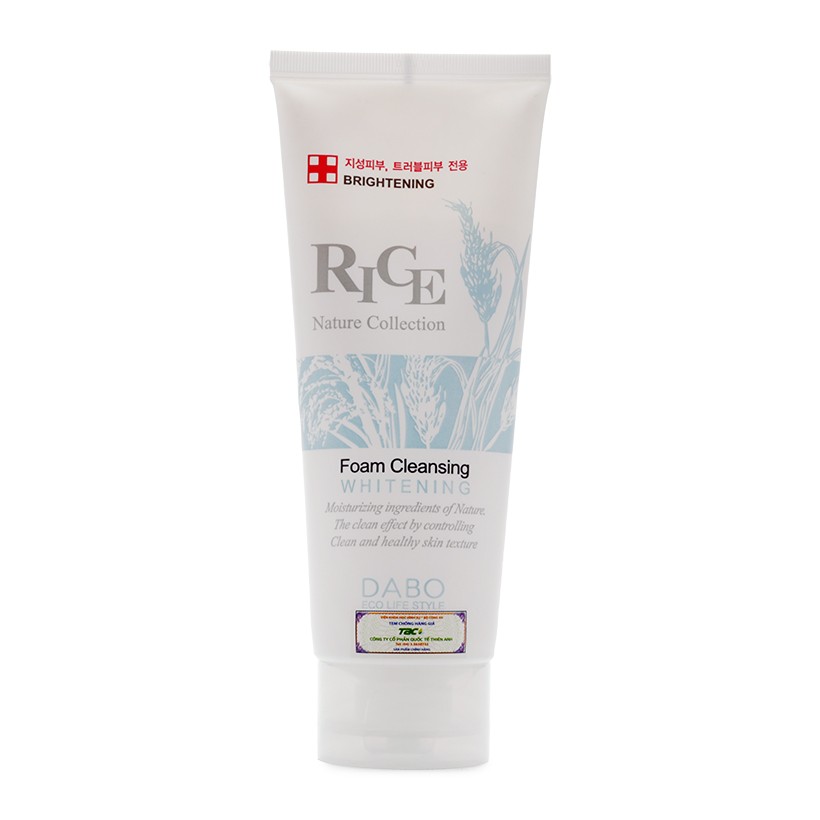 Sữa rửa mặt than sạch bã nhờn se khít lỗ chân lông Hàn Quốc 150ml