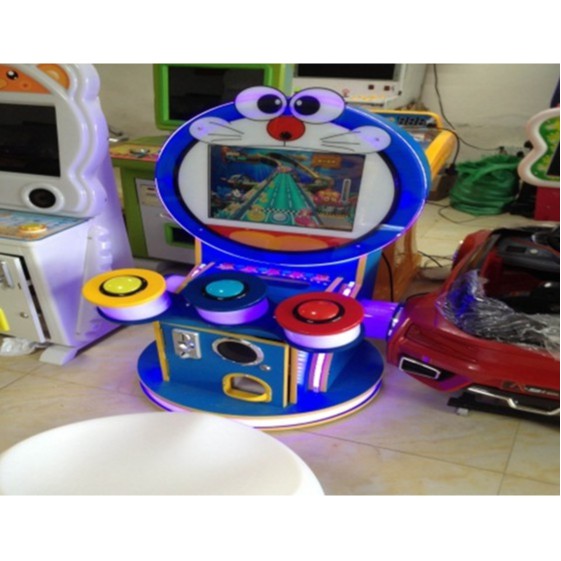 Máy doremon 17 inch trúng quà