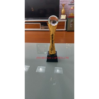 cúp nghệ nhân vinh danh bàn tay vàng ngành thẩm mỹ