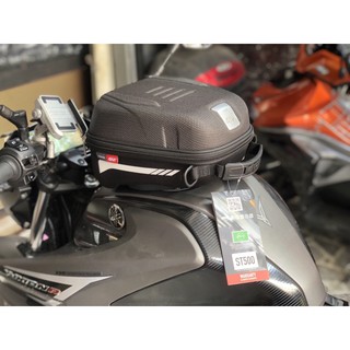 Tú gài bình xăng givi st500