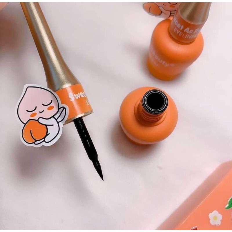 Bút Kẻ Mắt Trái Đào SWEET AS PEACH EYELINER KISS BEAUTY Nét Thanh Mảnh Lọ Bút Kẻ Mắt Kháng Nước Không Lem Dễ Kẻ