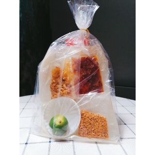 Bánh tráng chấm sốt ớt đặc biệt