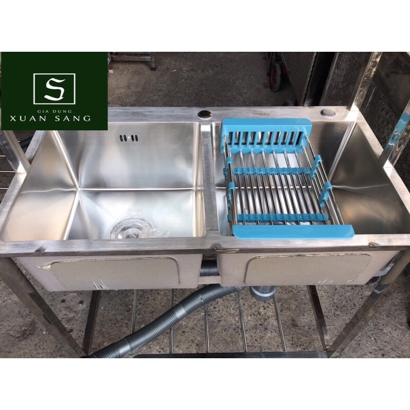 Bồn rửa chén inox sus304 2 hộc có chân và kệ, đầy đủ phụ kiện