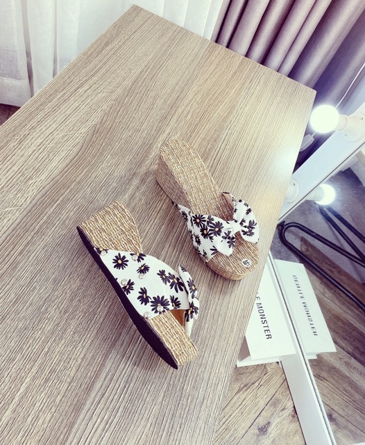 Xuồng nơ hoa hot hot ❌đế cói cao 7 p  size 35/39 fom đẹp ❤️