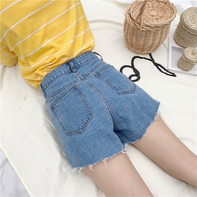 Quần Short Jean Cạp Cao Ống Rộng Xẻ Gấu