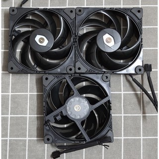 Quạt tản nhiệt Fan Cooler master MASTERFAN SF120M