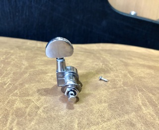 Khoá đúc bạc lẻ 1 cái cho đàn guitar
