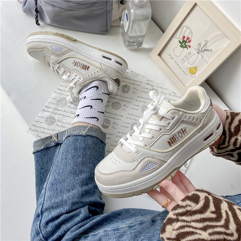 Giày Sneaker Đế Bằng Dễ Phối Đồ Thời Trang Cho Nữ