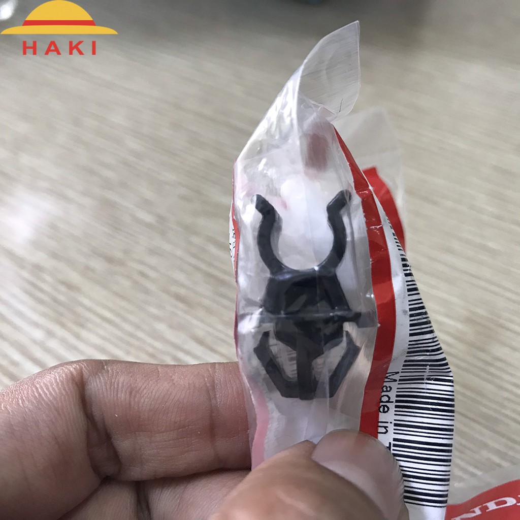 Chốt nhựa chốt cài giữ cây chống nắp capo Honda City 2014-2020 90672-SNA-A01