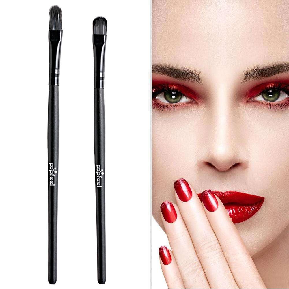 1 cọ trang điểm siêu mềm cán gỗ 5 màu