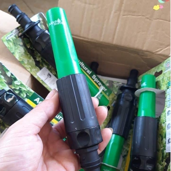 Đầu vòi tưới đa năng có chế độ phun tưới hoan lan cây cảnh rau màu hoặc tạo thành tia nước mạnh để xịt rửa sân vườn.