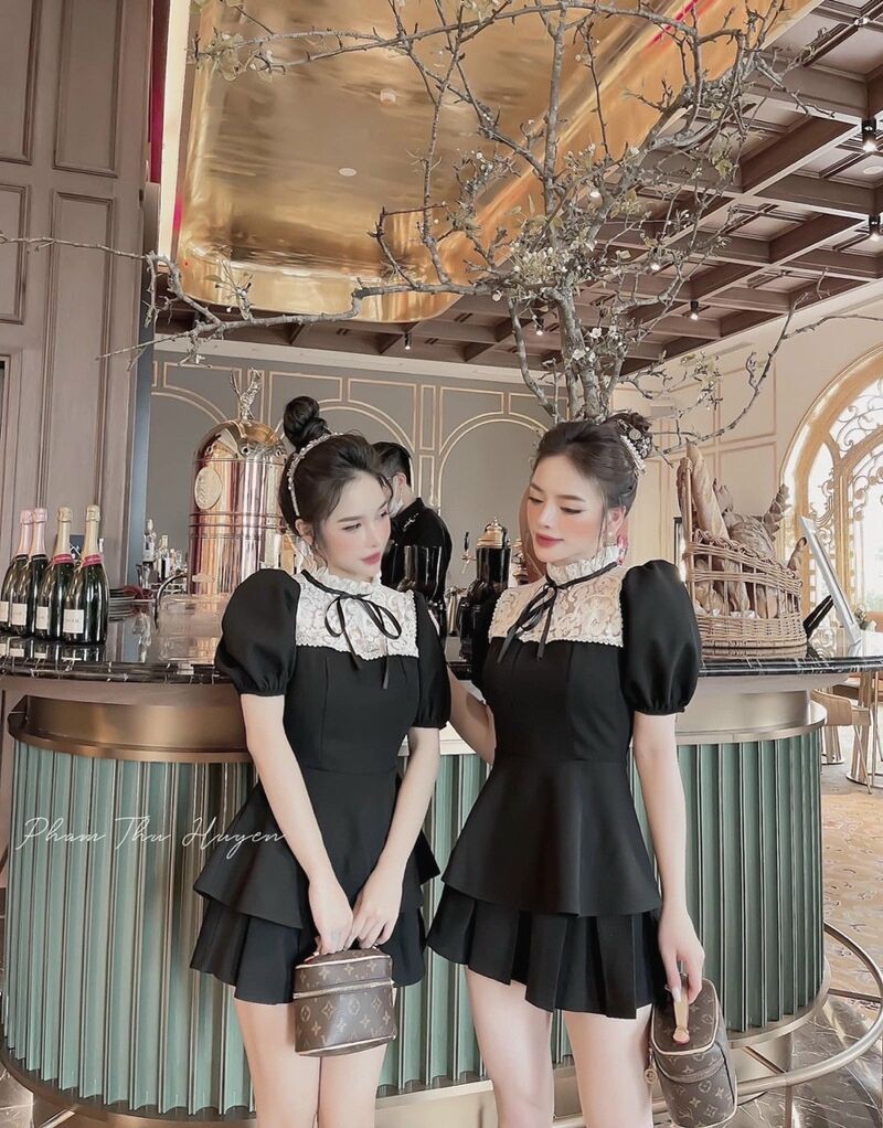 Áo babydoll cổ nơ nhỏ điệu đà